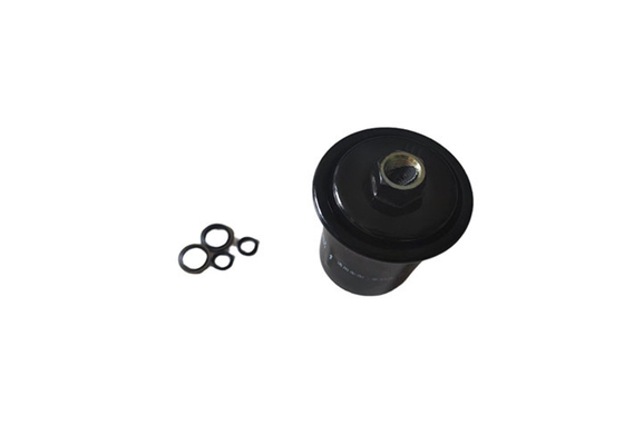 ライン・フィルタの黒い70mmの要素の石油フィルターOEM 23300-50030のディーゼル油 フィルター
