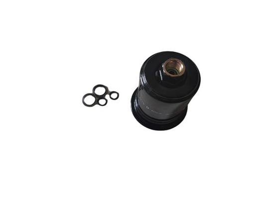 ライン・フィルタの黒い70mmの要素の石油フィルターOEM 23300-50030のディーゼル油 フィルター